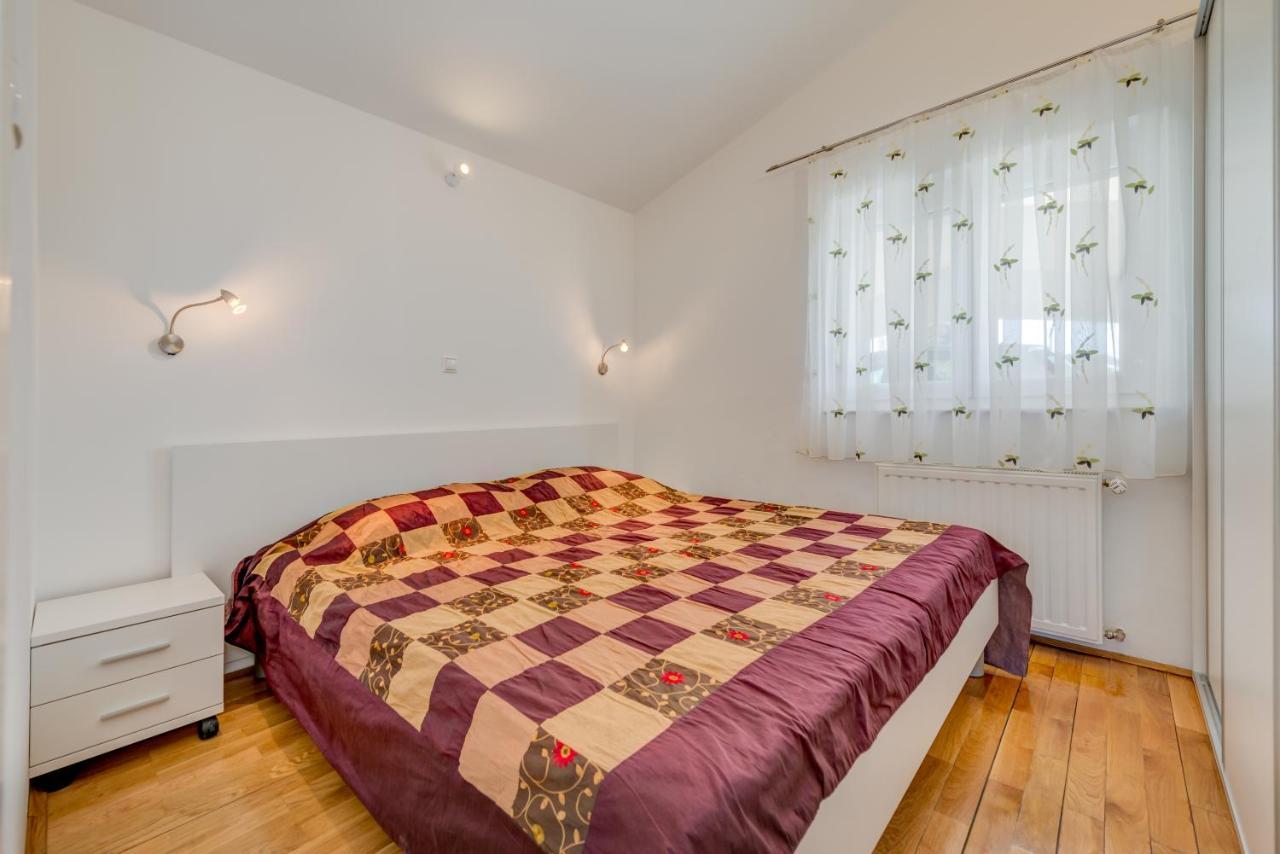 Pikolo Apartments Omis Tice エクステリア 写真