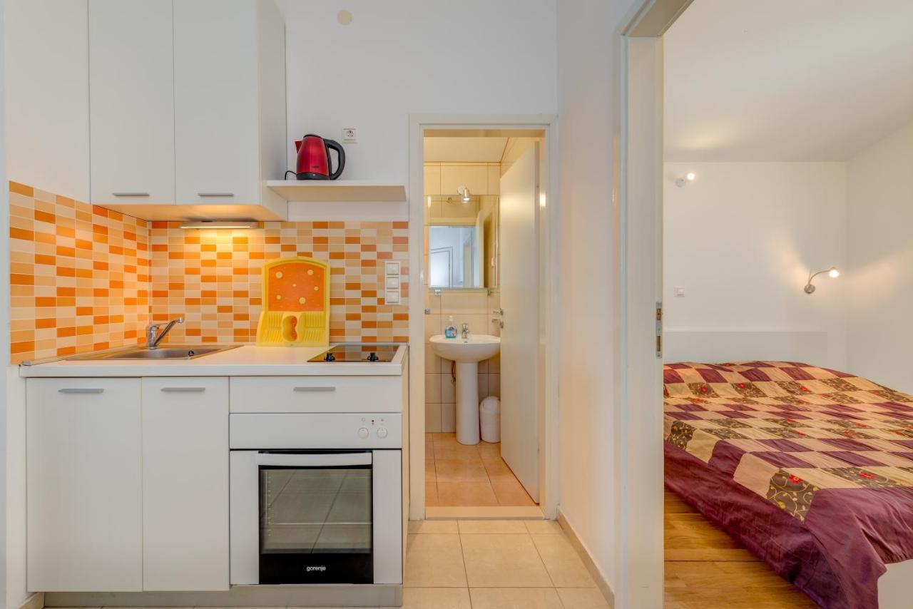 Pikolo Apartments Omis Tice エクステリア 写真