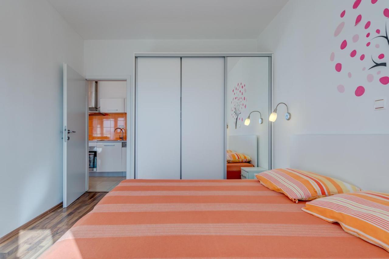 Pikolo Apartments Omis Tice エクステリア 写真